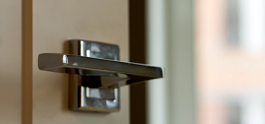 Door Lever Knob Repair in Monrovia, California